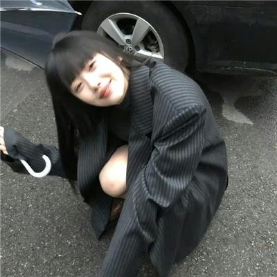 某影后之女出道颜值引争议，凌晨内幕曝光，学校展开调查